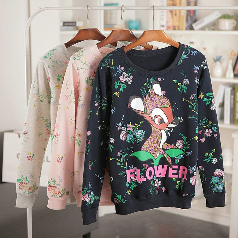 Deer & Flower Print Fleecy Pullover Sweatshirt